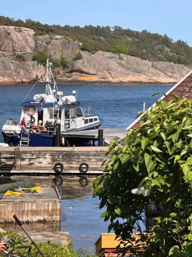 Lunvig - A Cosy Cottage In Idyllic Small Island Near Kristiansand, Sogne Exteriér fotografie